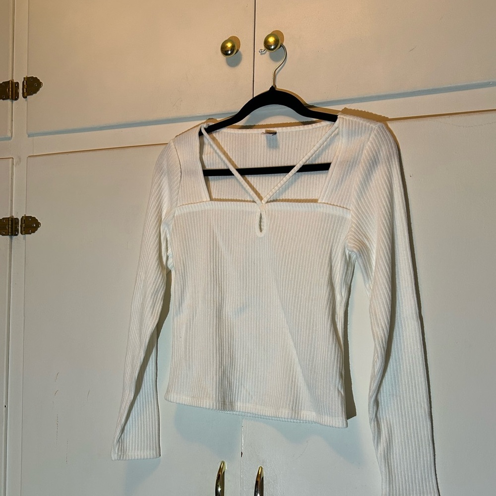 Old Navy White Ribbed Sweater